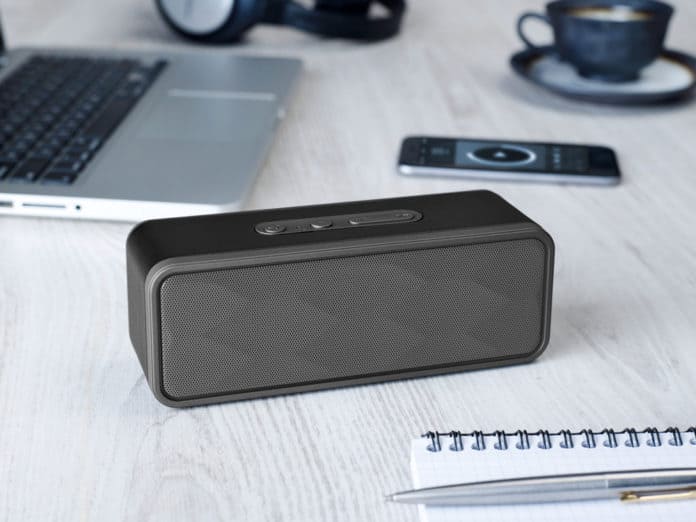 4 Solutions to Connect Two Bluetooth Speakers To One Phone