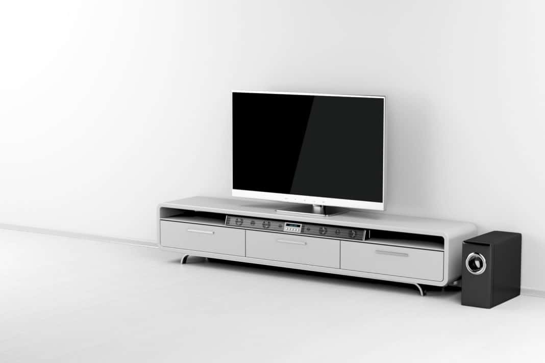 4-fast-and-easy-ways-to-hook-up-a-soundbar-to-a-tv